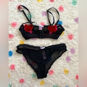 Savage x Fenty Valentine’s Set